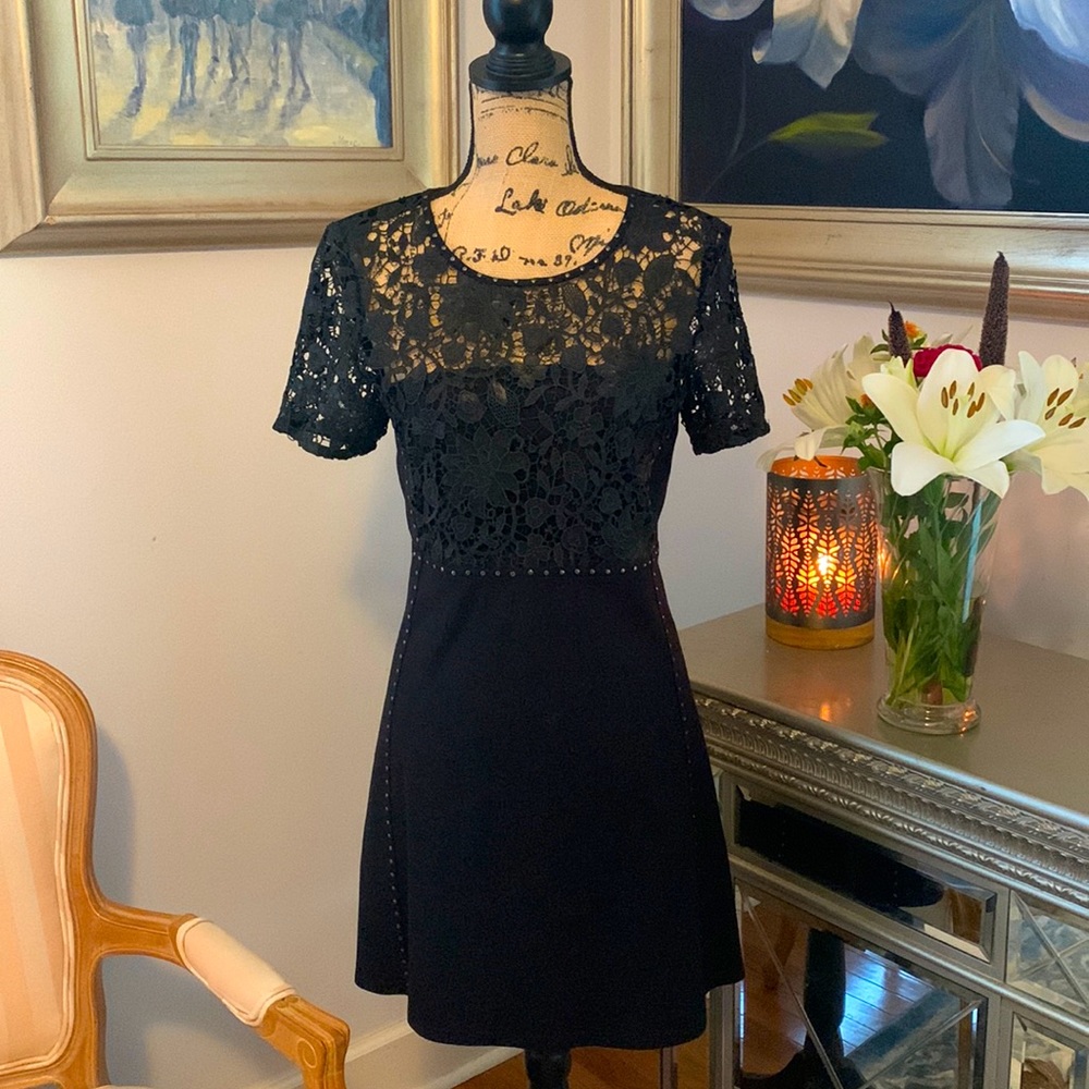 FRENCH CONNECTION Fall Black Lace Studded Cocktail Dress Contemporary Romantic 8